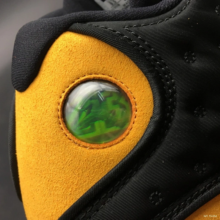 Carmelo 2002 Of Class Jordan Anthony 414571-035 Retro  (B-Grade) 13 0117